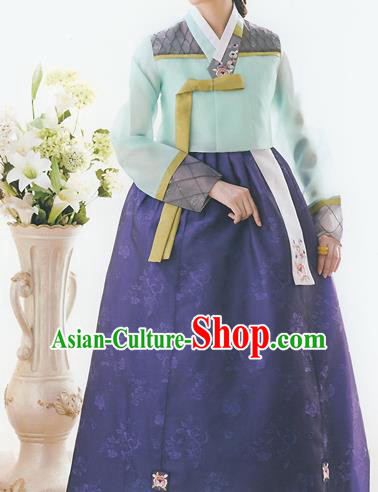 Korean National Handmade Formal Occasions Wedding Bride Clothing Embroidered Green Blouse and Blue Dress Palace Hanbok Costume for Women