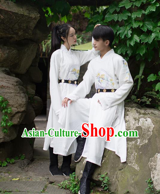 Asian China Ming Dynasty Costume White Robe, Traditional Ancient Chinese Swordsman Hanfu Embroidered Clothing for Women for Men