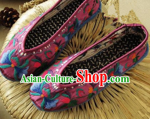 Traditional Chinese Ancient Princess Shoes Purple Cloth Embroidered Shoes, China Handmade Embroidery Peony Hanfu Shoes for Women