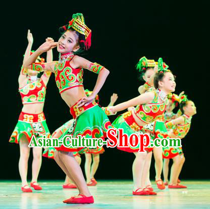 Traditional Chinese Miao Nationality Dance Costume, Hmong Folk Dance Ethnic Pleated Skirt Embroidery Clothing for Kids