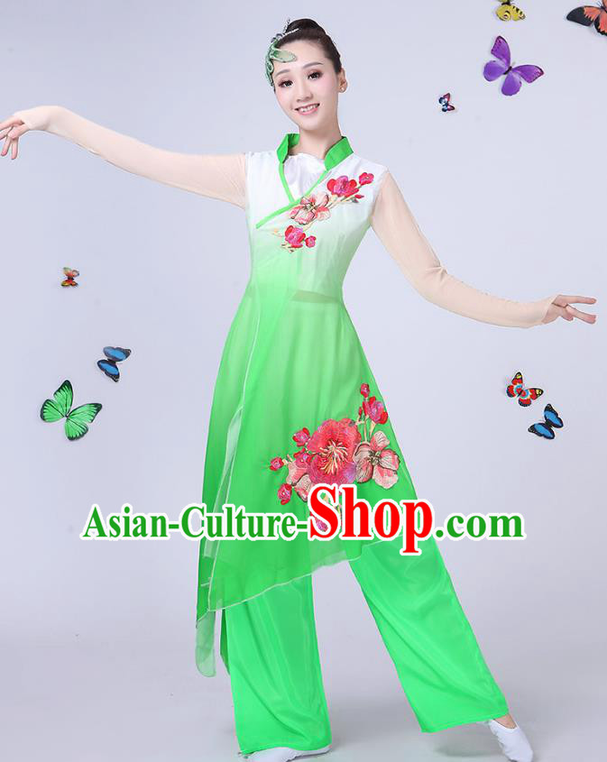 Traditional Chinese Classical Umbrella Dance Green Embroidered Costume, China Yangko Folk Fan Dance Clothing for Women