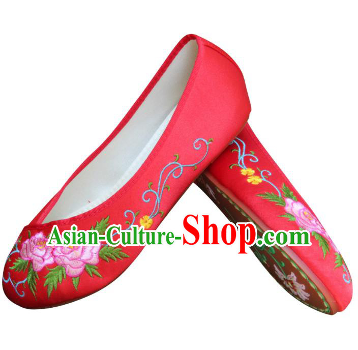 Traditional Chinese National Bride Red Embroidered Shoes, China Handmade Embroidery Peony Hanfu Cloth Shoes for Women