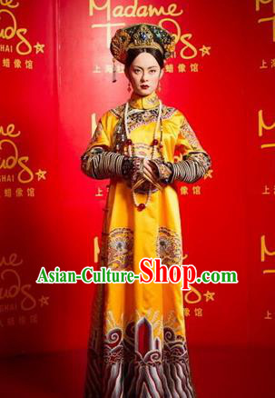 Traditional Ancient Chinese Imperial Empress Dowager Costume, Chinese Qing Dynasty Manchu Lady Dress, Chinese Mandarin Robes Imperial Concubine Embroidered Clothing for Women
