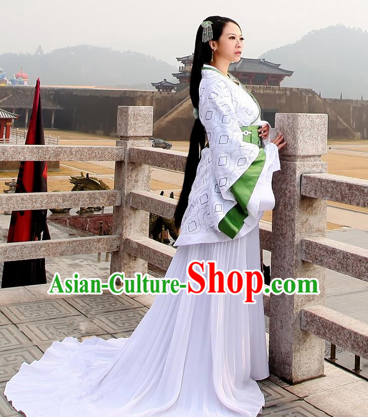 Traditional Ancient Chinese Imperial Consort Costume, Elegant Hanfu Clothing Chinese Han Dynasty Young Tailing Full Embroidered Clothing for Women