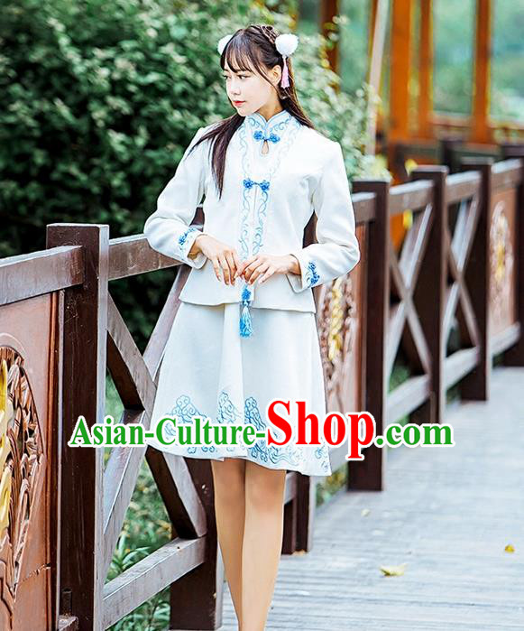 Traditional Ancient Chinese Female Costume Improved Blouse and Skirt Complete Set, Elegant Hanfu Clothing Chinese Ming Dynasty Palace Princess Embroidered Auspicious Clouds Clothing for Women