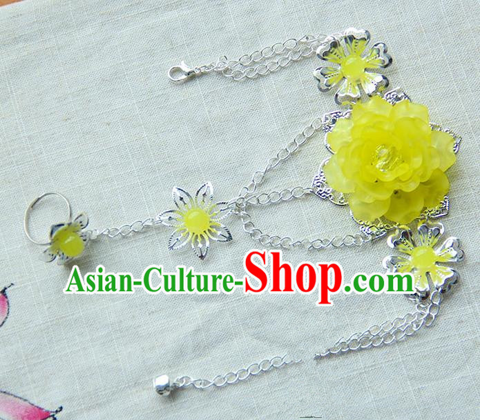 Traditional Handmade Chinese Ancient Princess Classical Accessories Jewellery Yellow Flowers Bracelets Chain Bracelet with Ring for Women