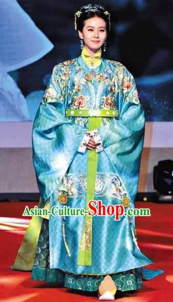 Traditional Chinese Ming Dynasty Costume, Chinese Ancient Imperial Empress Embroidery Costumes for Women