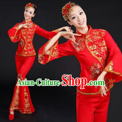 Traditional Chinese Yangge Fan Dancing Costume, Folk Dance Yangko Mandarin Sleeve Paillette Uniforms, Classic Dance Elegant Dress Drum Dance Paillette Red Clothing for Women