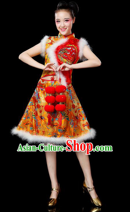 Traditional Chinese Yangge Fan Dancing Costume, Folk Dance Yangko Embroidered Dragon Satin Red Uniforms, Classic Umbrella Dance Elegant Dress Drum Dance Clothing for Women
