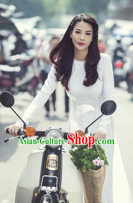 Top Grade Asian Vietnamese Traditional Dress, Vietnam National Dowager Ao Dai Dress, Vietnam White Silk Dress and Pants Complete Set Cheongsam Clothing for Woman