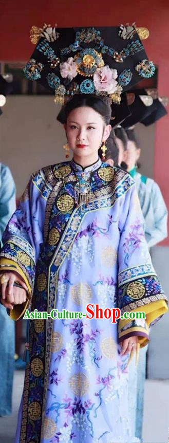 Traditional Chinese Ancient Qing Dynasty Manchu Imperial Concubine Costume and Headpiece Complete Set, Above The Clouds Chinese Mandarin Robes Queen Nobility Embroidered Clothing for Women