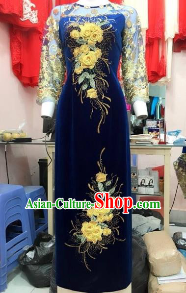 Traditional Top Grade Asian Vietnamese Costumes Classical Pleuche Full Dress, Vietnam National Ao Dai Dress Catwalks Debutante Navy Lace Qipao for Women