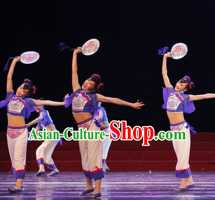 Traditional Chinese Classical Dance Yangge Fan Dancing Costume, Folk Dance Drum Dance Uniform Yangko Clothing for Girls