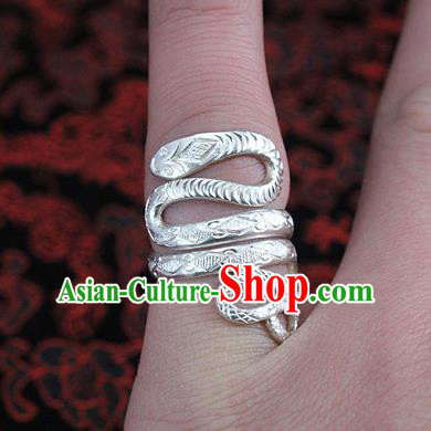 Traditional Chinese Miao Nationality Accessories Rings, Hmong Female Ethnic Pure Sliver Snake Finger Ring for Women