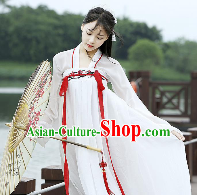 Traditional Chinese Han Dynasty Imperial Princess Costume, Elegant Hanfu Clothing Blouse and Skirts, Chinese Ancient Young Lady Embroidered Wintersweet Dress for Women