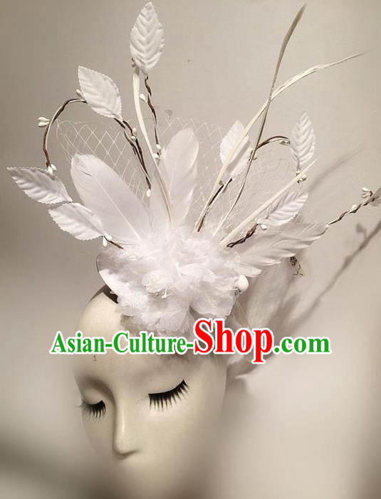 Top Grade Asian Headpiece Headdress Ornamental White Veil Headwear, Brazilian Carnival Halloween Occasions Handmade Miami Feather Hair Clasp for Women