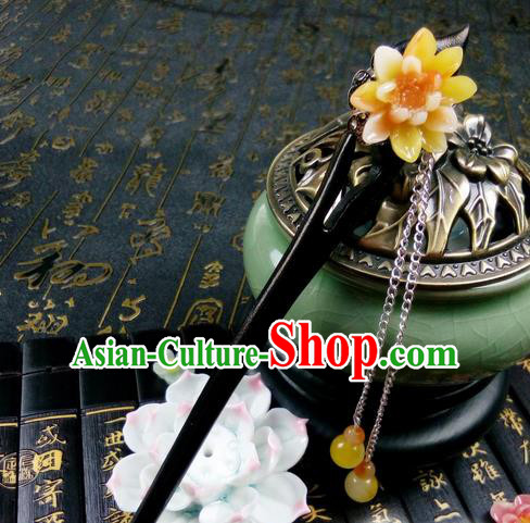Traditional Handmade Chinese Ancient Classical Hair Accessories Ebony Hairpins, Princess Yellow Peach Blossom Tassel Step Shake Headpiece for Women