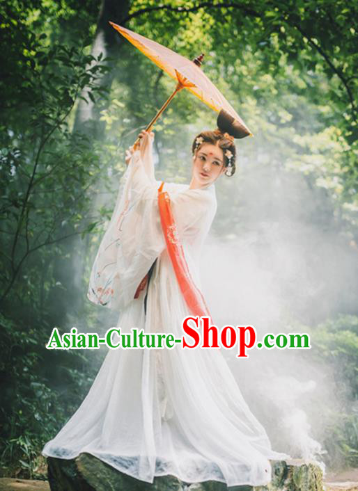 Traditional Chinese Jin Dynasty Young Lady Embroidery Costume, Elegant Hanfu Clothing Chinese Ancient Princess Dress Clothing for Women
