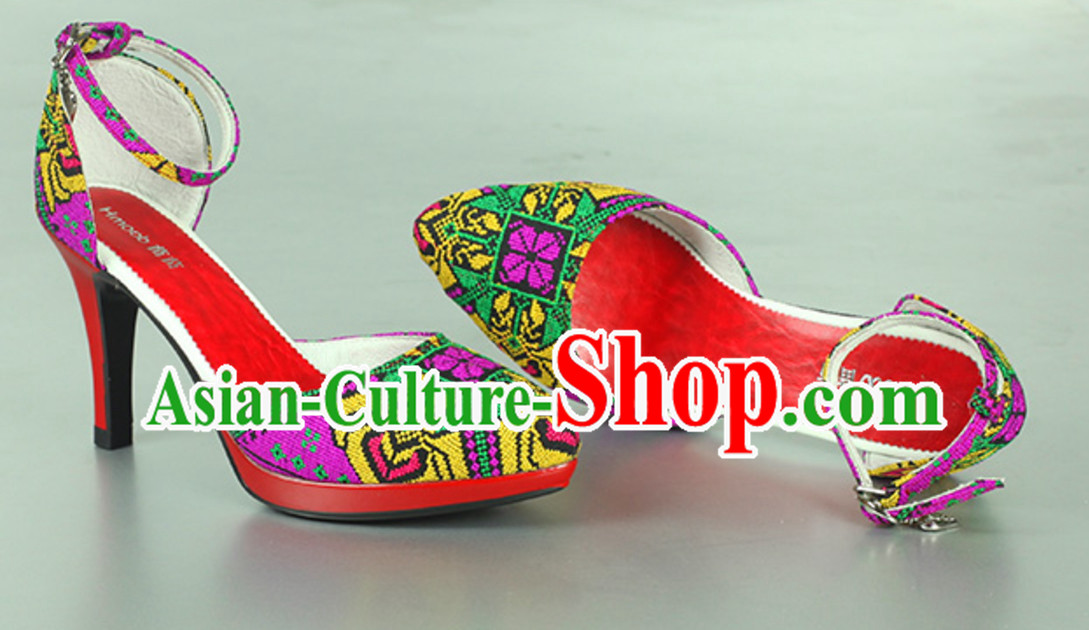 Traditional Handmade Hmong Women Minority Shoes Miao Ethnic Shoes