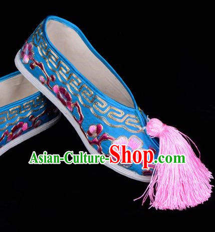 Top Grade Professional Beijing Opera Hua Tan Embroidered Plum Blossom Blue Cloth Shoes, Traditional Ancient Chinese Peking Opera Diva Princess Blood Stained Shoes