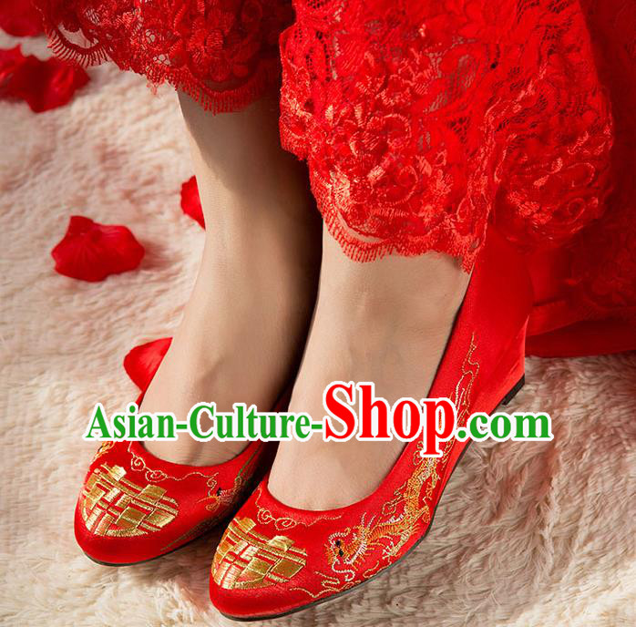 Traditional Ancient Chinese Wedding Embroidery Shoes, Chinese Style Wedding Red Dragon and Phoenix Bride Shoes for Women