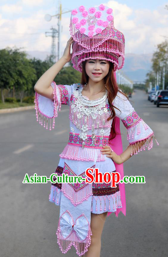 Traditional Chinese Miao Nationality Wedding Bride Costume Pink Pleated Skirt and Hat, Hmong Folk Dance Ethnic Chinese Minority Nationality Embroidery Clothing for Women