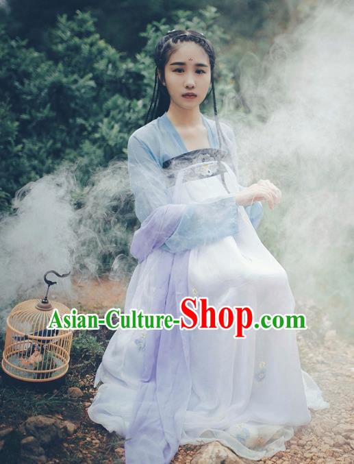 Traditional Chinese Tang Dynasty Young Lady Fairy Costume Blouse and Embroidery Slip Skirt, Elegant Hanfu Clothing Chinese Ancient Princess Clothing for Women