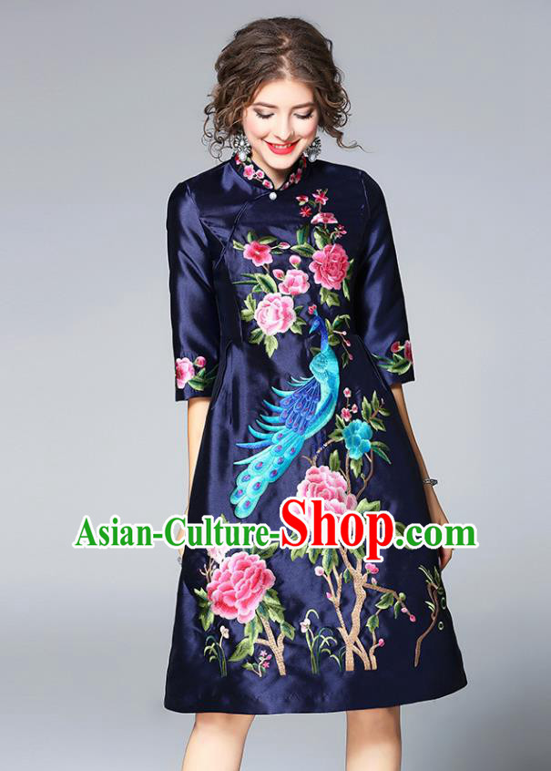 Top Grade Asian Chinese Costumes Classical Embroidery Black Satin Cheongsam, Traditional China National Embroidered Phoenix Chirpaur Clothing for Women