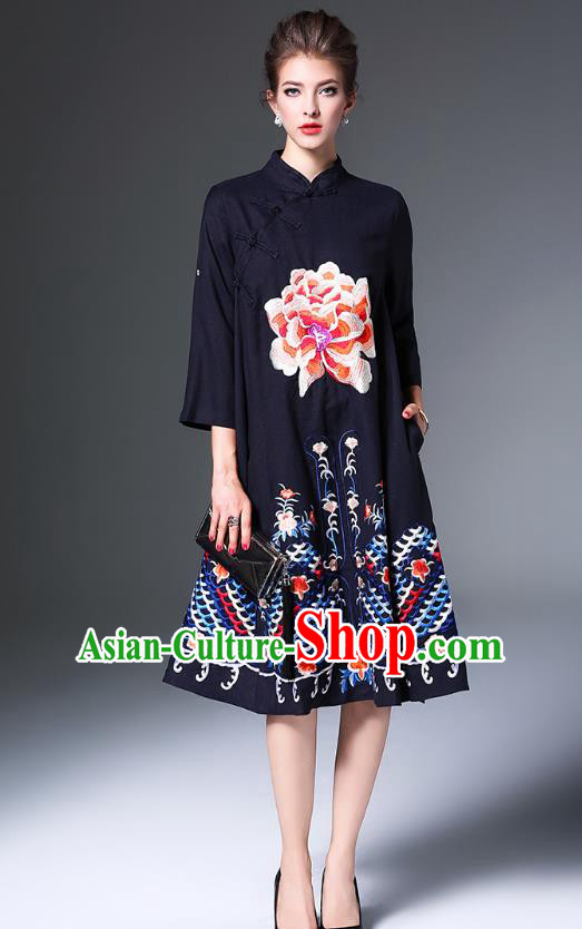 Top Grade Asian Chinese Costumes Classical Embroidery Peony Slant Opening Cheongsam, Traditional China National Navy Chirpaur Dress Qipao for Women