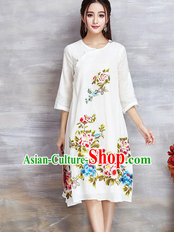 Top Grade Asian Chinese Linen Costumes Classical Embroidery Flowers Cheongsam, Traditional China National White Plated Buttons Chirpaur Dress Qipao for Women