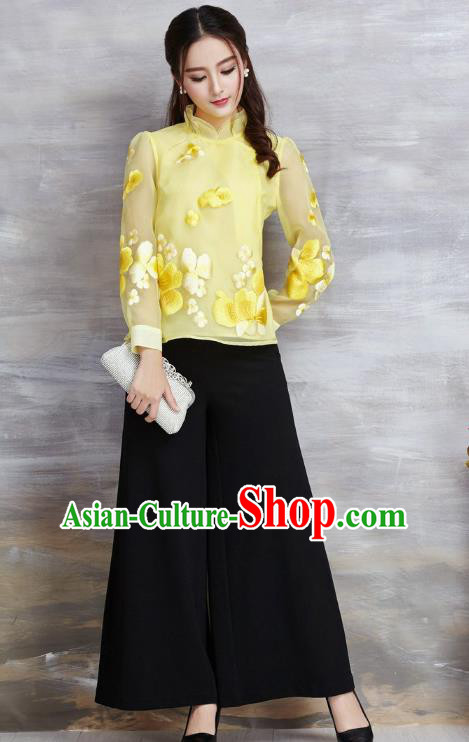Asian Chinese Oriental Costumes Classical Embroidery Flowers Yellow Chiffon Blouse, Traditional China National Tang Suit Cheongsam Upper Outer Garment for Women