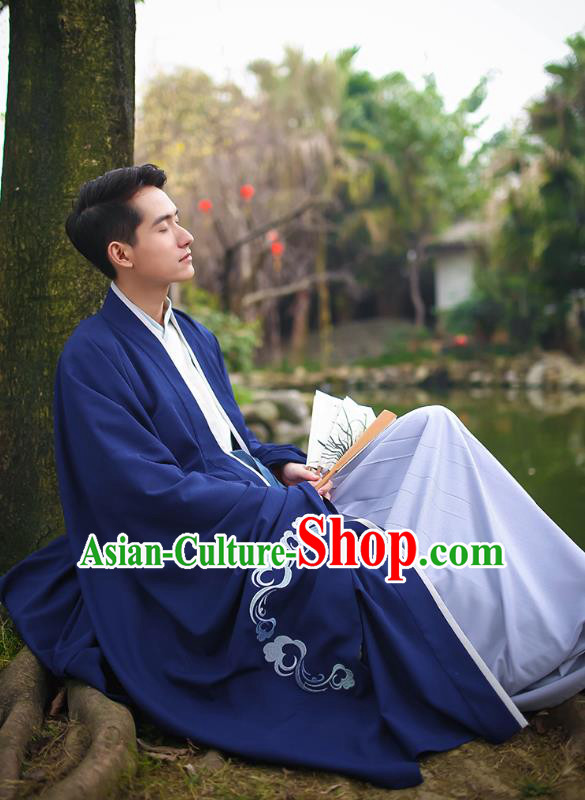 Traditional Asian Chinese Hanfu Scholar Costumes Navy Embroidered Cloak, China Ji Dynasty Officer Wide Sleeve Embroidered Elegant Robe for Men