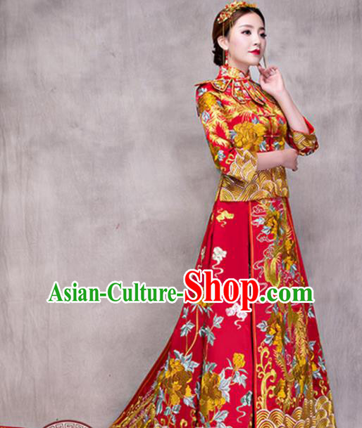 Traditional Ancient Chinese Costume Trailing Red Xiuhe Suits Chinese Style Wedding Embroidery Dragon and Phoenix Bride Cheongsam Clothing for Women