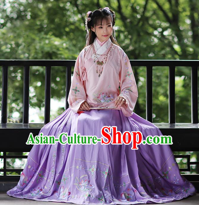 Asian Chinese Ming Dynasty Young Lady Hanfu Costume Embroidered Purple Skirt, Traditional China Ancient Princess Horse-face Skirt for Women