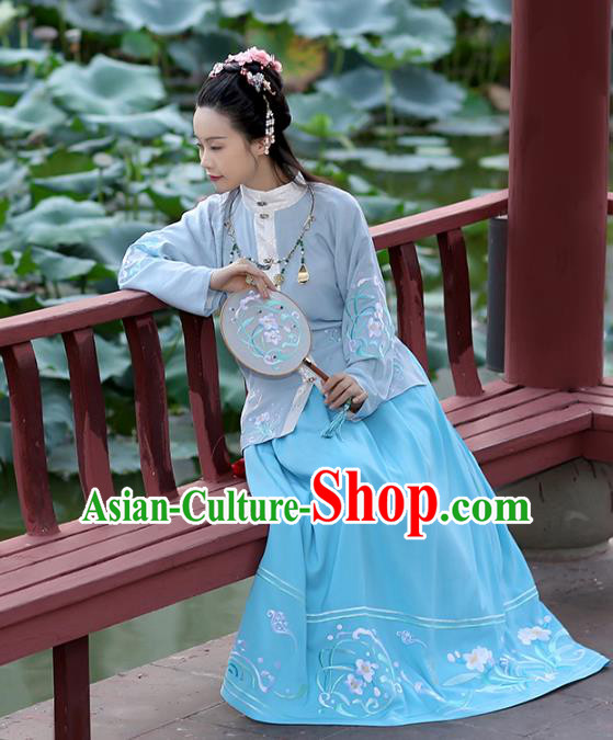 Asian Chinese Ming Dynasty Hanfu Costume Embroidered Blue Blouse, Traditional China Ancient Princess Upper Outer Garment Clothing for Women