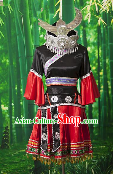 Traditional Chinese Miao Nationality Dancing Costume Hmong Female Folk Dance Ethnic Embroidery Costume for Women