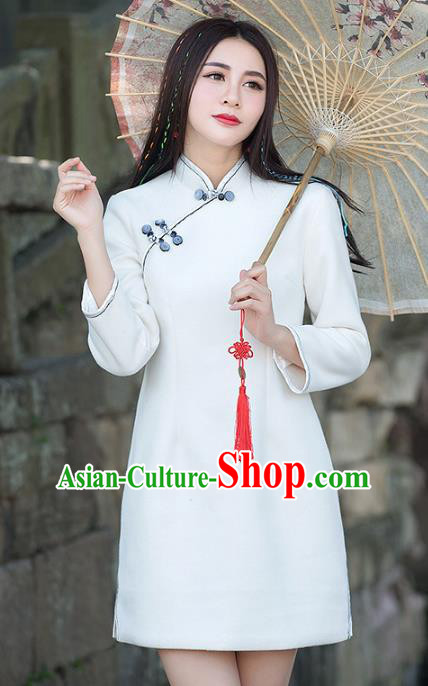 Traditional Chinese National Costume Hanfu Plated Buttons White Qipao, China Tang Suit Cheongsam Dress for Women
