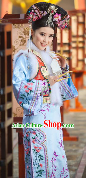 Traditional Chinese Ancient Qing Dynasty Imperial Princess Embroidered Mandarin Robe Costume for Women