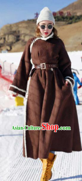 Chinese Traditional Mongol Ethnic Costume Mongolian Minority Nationality Brown LaLambswool Coat for Women