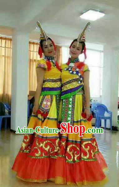 Chinese Traditional Yi Nationality Costumes Folk Dance Yellow Dress and Hat for Women