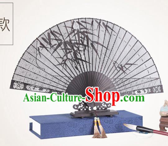 Chinese Traditional Crafts Sandalwood Folding Fans Pierced Bamboo Fans Accordion Fan