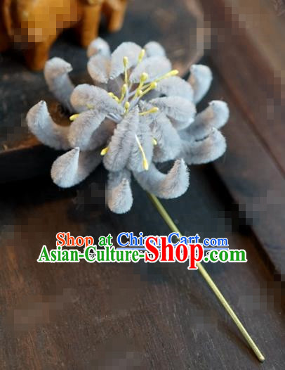 Chinese Ancient Queen Grey Velvet Chrysanthemum Hair Clip Wedding Bride Headdress Hairpins for Women