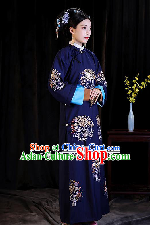 Chinese Ancient Drama Palace Queen Clothing Qing Dynasty Manchu Empress Embroidered Costumes and Headpiece for Women