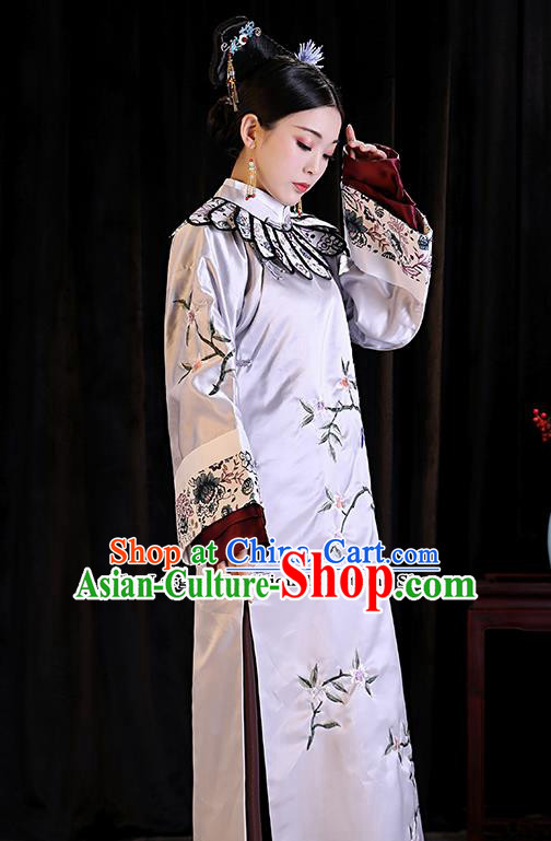 Chinese Ancient Palace Lady Embroidered Dresses Qing Dynasty Drama Manchu Imperial Consort Costumes and Headpiece Complete Set