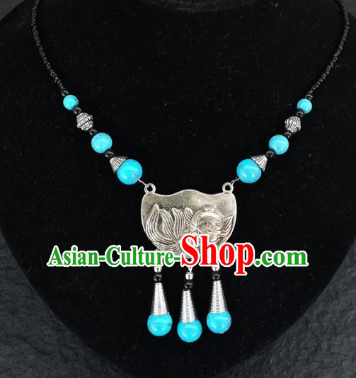 Chinese Traditional Jewelry Accessories Yunnan National Carving Fish Blue Beads Minority Necklace for Women