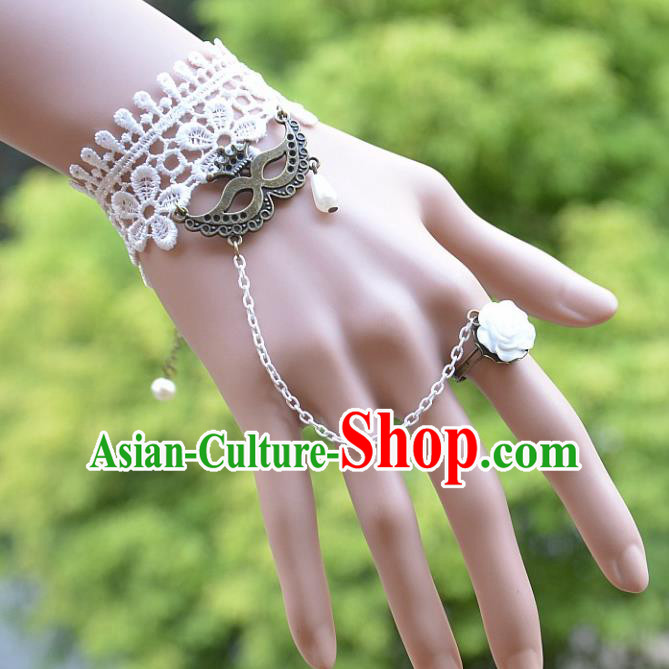 European Western Bride Wrist Accessories Vintage Renaissance White Lace Bracelet with Ring for Women