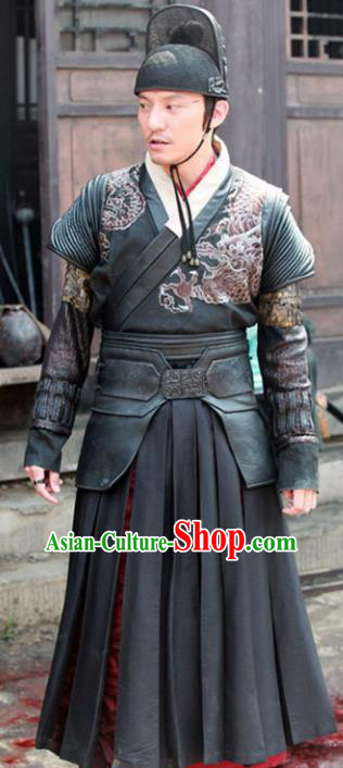 Traditional Chinese Ming Dynasty Imperial Guards Embroidered Costume for Men