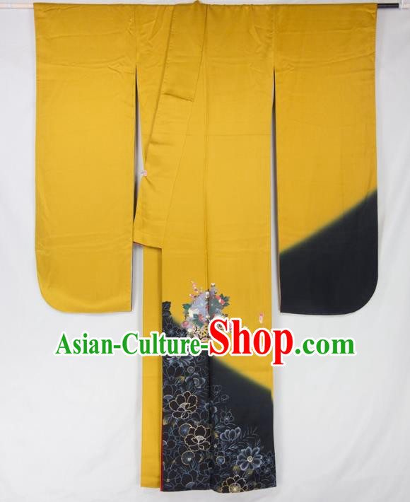 Asian Japanese Traditional Costumes Japan Furisode Kimono Yukata Printing Yellow Dress Clothing for Women