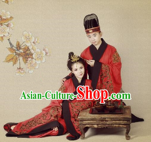 Traditional Chinese Ancient Han Dynasty Palace Embroidered Wedding Clothing for Women for Men