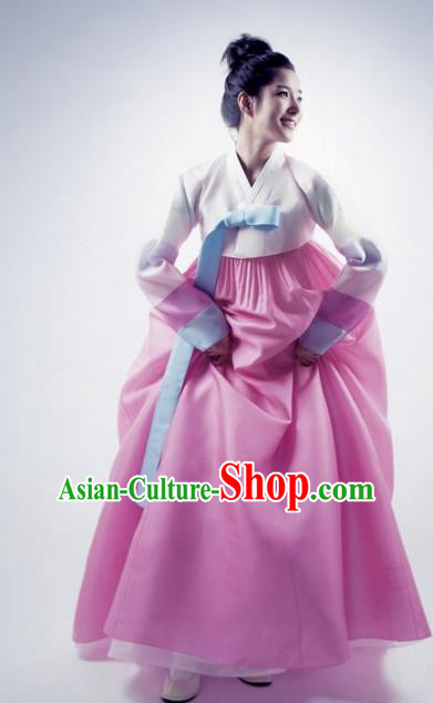 Korean Traditional Bride Palace Hanbok Clothing White Blouse and Pink Dress Korean Fashion Apparel Costumes for Women